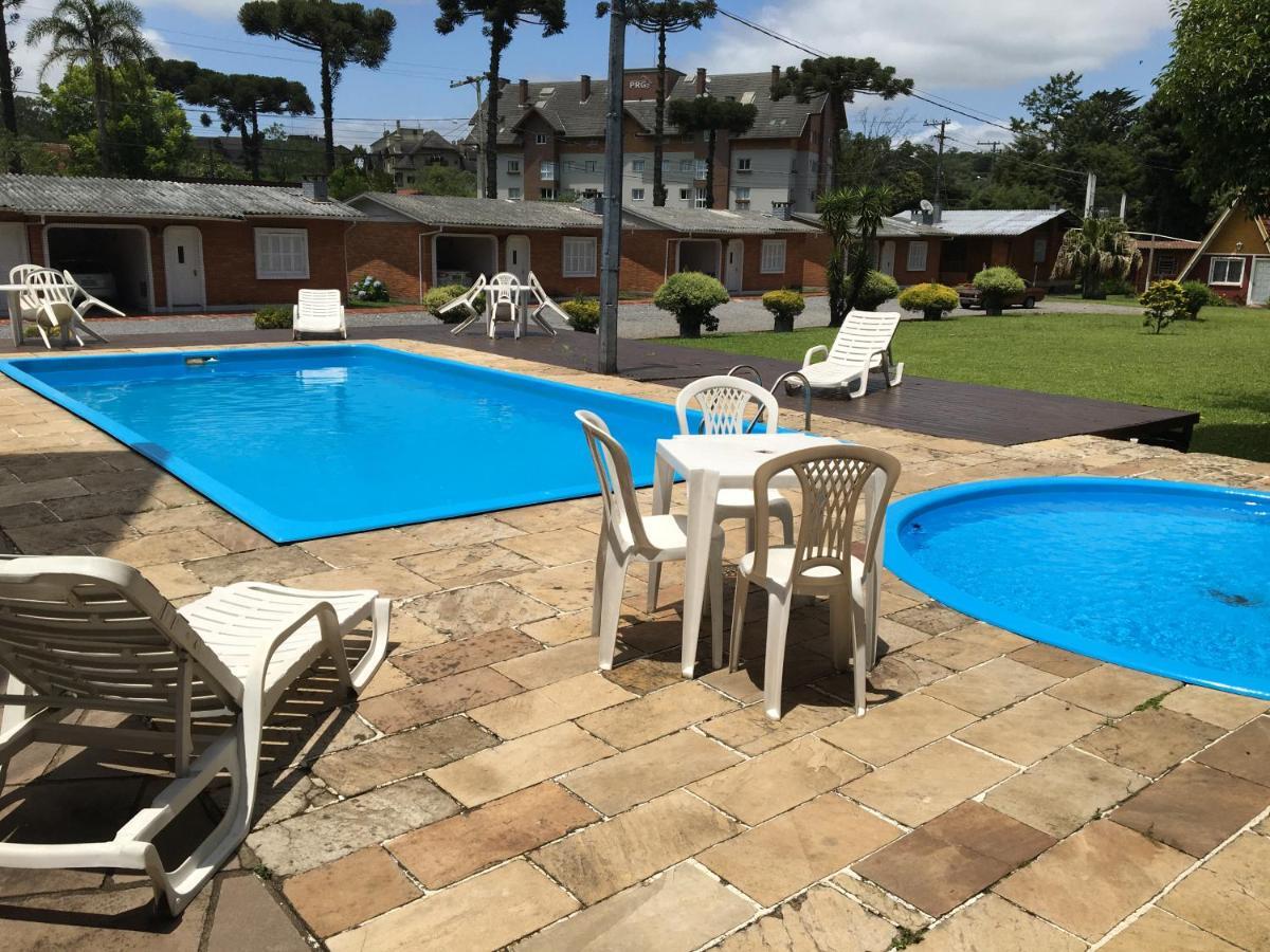Galo Vermelho Hotel 3*